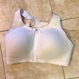 Lululemon Enlite bra 34e